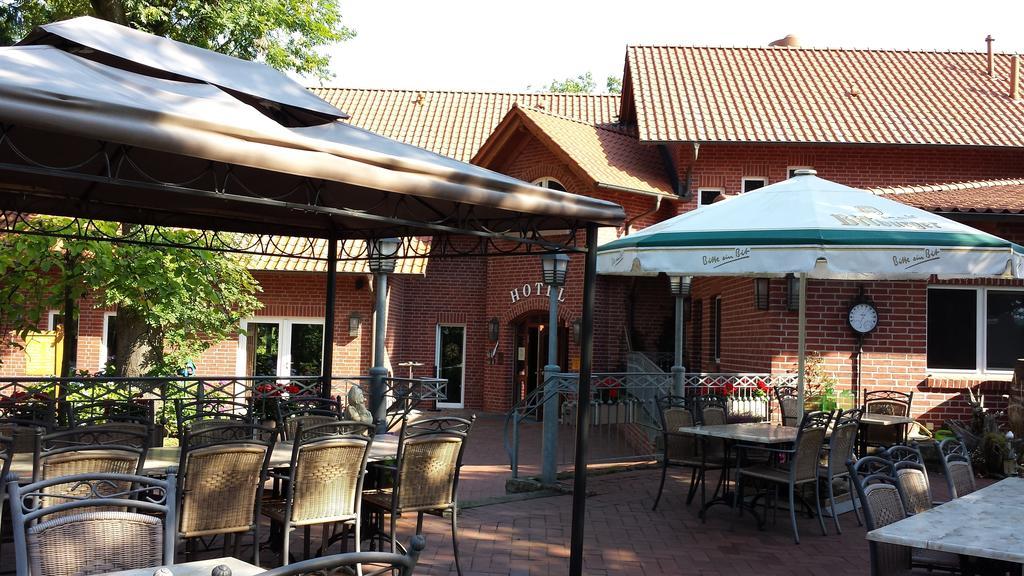 Hotel Restaurant Am Pfauenhof ควาเคนบรุค ภายนอก รูปภาพ